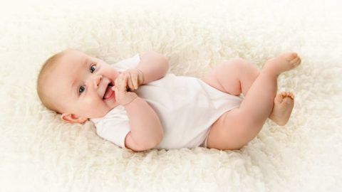 पहिलो महत्वपूर्ण मोड: जन्‍म