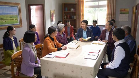 धार्मिक संसारमा, पाष्टरहरू र एल्डरहरूसँग नै अधिकार हुन्छ। तिनीहरू पाखण्डी फरिसीहरूको बाटो हिँड्छन्, र हामी तिनीहरूलाई पछ्याउने र तिनीहरूले जे भन्छन् त्यही गर्ने भए पनि, हामी प्रभु येशूमा विश्‍वास गर्छौं, पाष्टरहरू र एल्डरहरूमा होइन। त्यसोभए हामी फरिसीहरूको बाटोमा हिँड्छौं भनी तपाईं कसरी भन्न सक्नुहुन्छ? के तपाईंले धर्मका परमेश्‍वरमा विश्‍वास गर्ने हामीले साँच्चै मुक्ति पाउनेछैनौं भनी भन्दैहुनुहुन्छ?